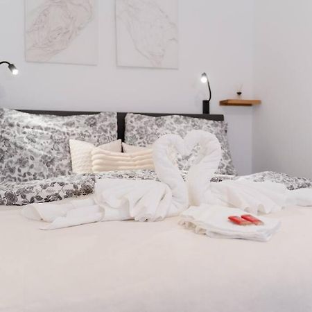 Zentrale & Ruhige 2 Zimmer - 42M² Daire Viyana Dış mekan fotoğraf